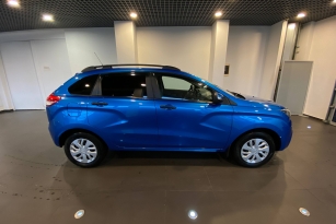 LADA XRAY