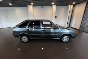LADA 2114