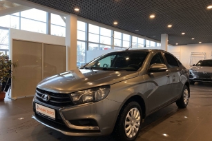 LADA VESTA