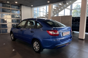 LADA GRANTA