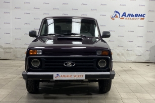 LADA 2121