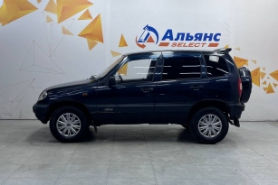 CHEVROLET NIVA