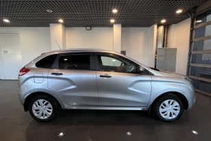 LADA XRAY