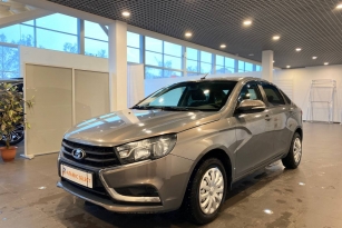 LADA VESTA