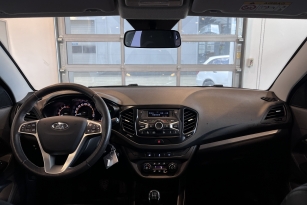 LADA VESTA