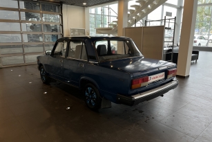 LADA 2107