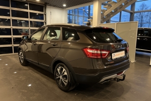 LADA VESTA