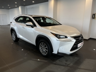 LEXUS NX200