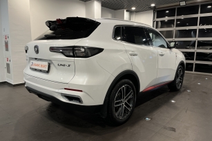 CHANGAN UNI-S