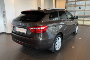 LADA VESTA