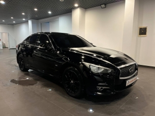 INFINITI Q50