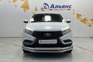 LADA XRAY