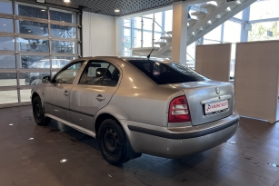 SKODA OKTAVIA