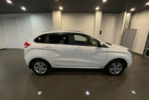 LADA XRAY