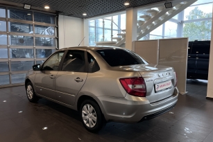 LADA GRANTA