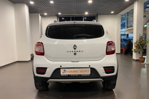 RENAULT SANDERO STEPWAY