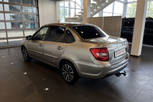 LADA GRANTA