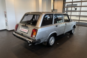 LADA 2104