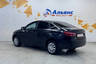 LADA VESTA