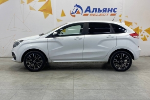 LADA XRAY