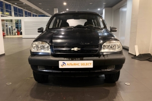 CHEVROLET NIVA
