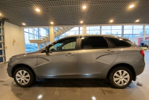 LADA VESTA