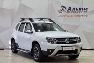 RENAULT DUSTER