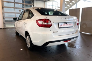 LADA GRANTA