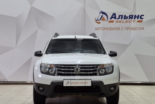 RENAULT DUSTER