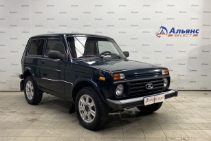 LADA 2121