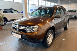 RENAULT DUSTER