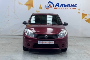 RENAULT SANDERO