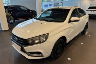 LADA VESTA