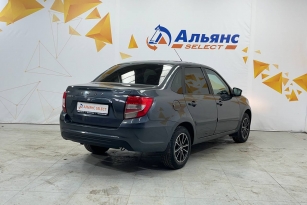 LADA GRANTA