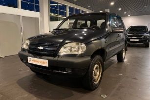 CHEVROLET NIVA