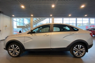 LADA VESTA CROSS