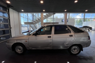 LADA 2112