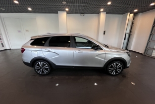 LADA VESTA