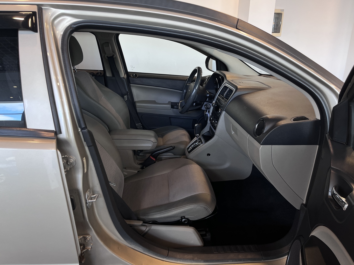 DODGE CALIBER