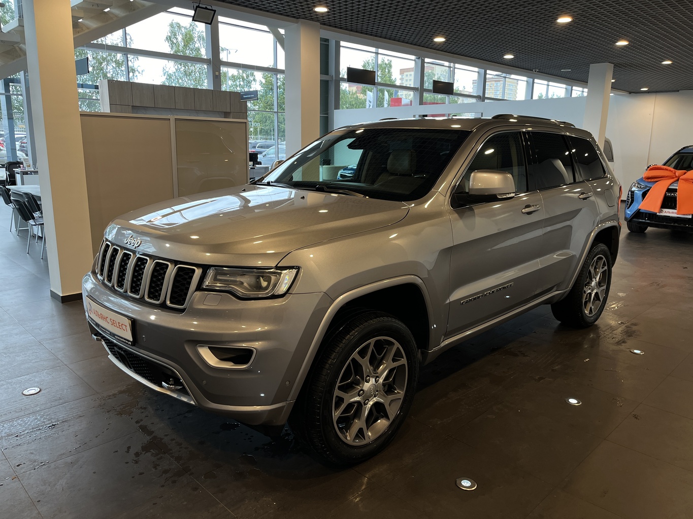 JEEP GRAND CHEROKEE