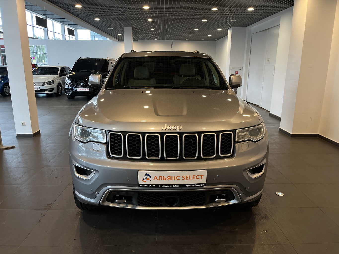 JEEP GRAND CHEROKEE