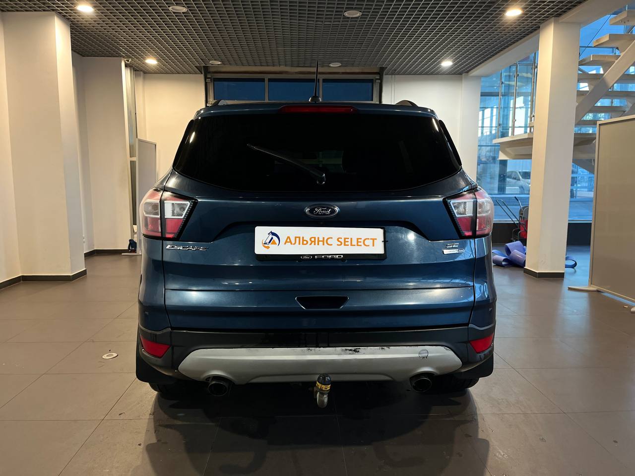 FORD ESCAPE