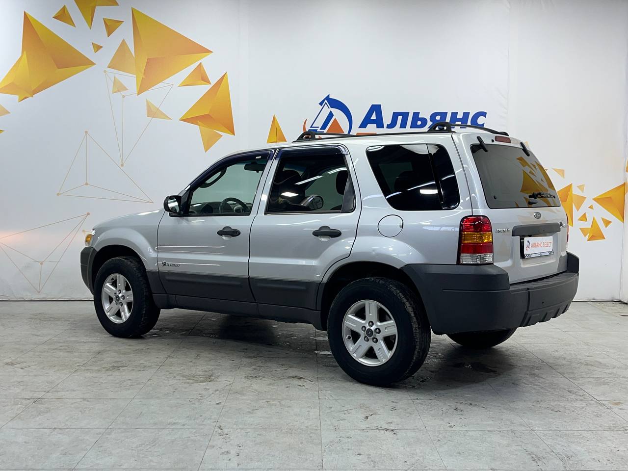 FORD ESCAPE HYBRID