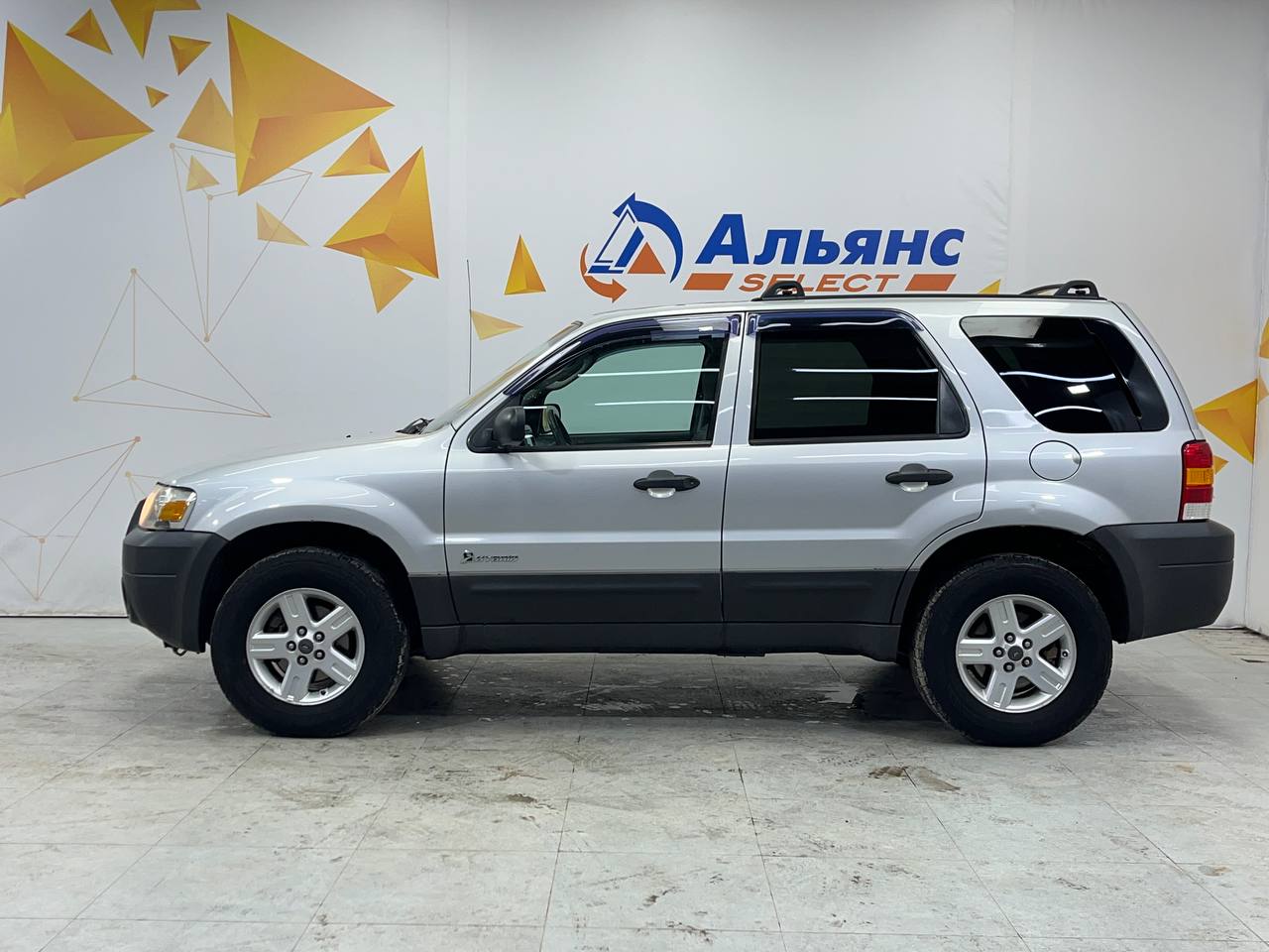FORD ESCAPE HYBRID