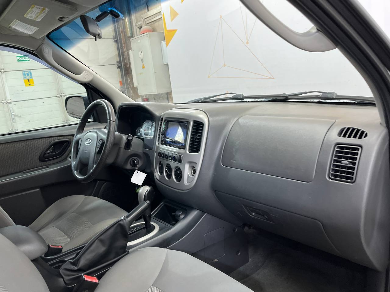FORD ESCAPE HYBRID