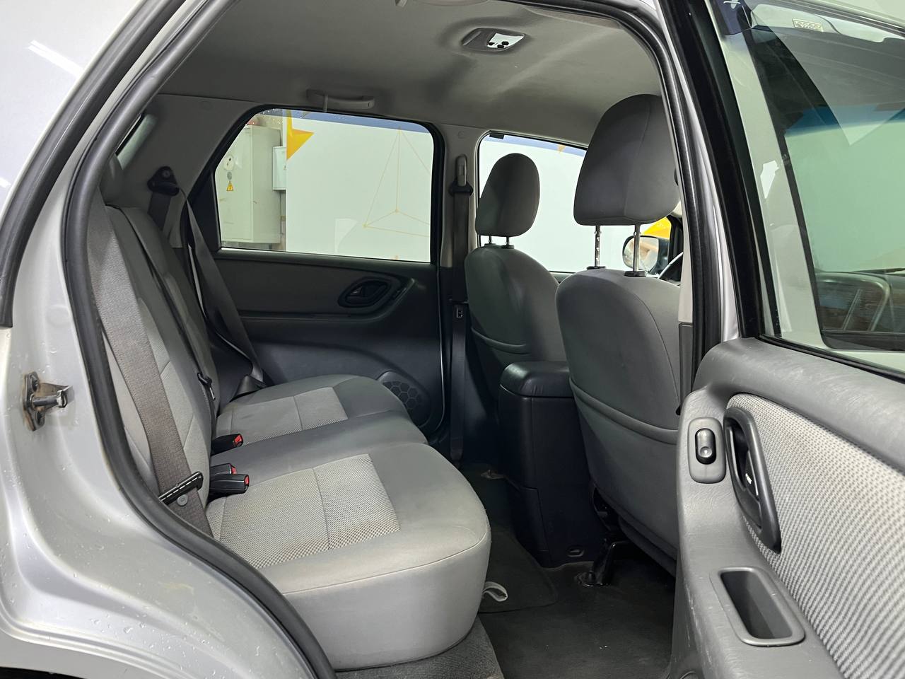 FORD ESCAPE HYBRID