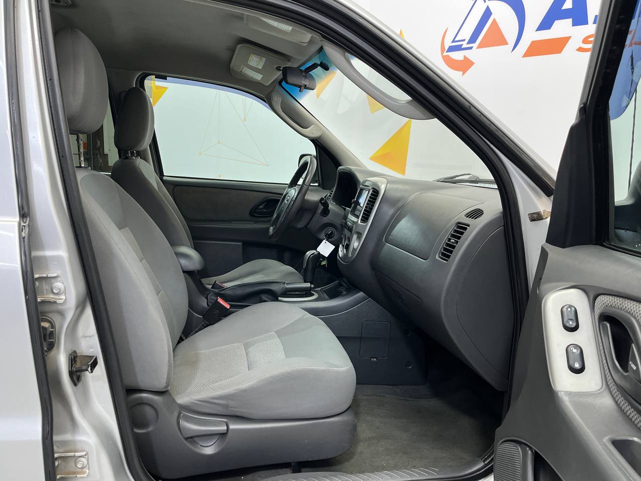 FORD ESCAPE HYBRID