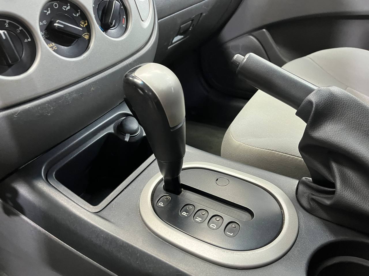 FORD ESCAPE HYBRID
