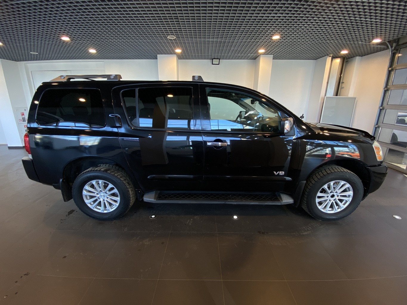 NISSAN ARMADA