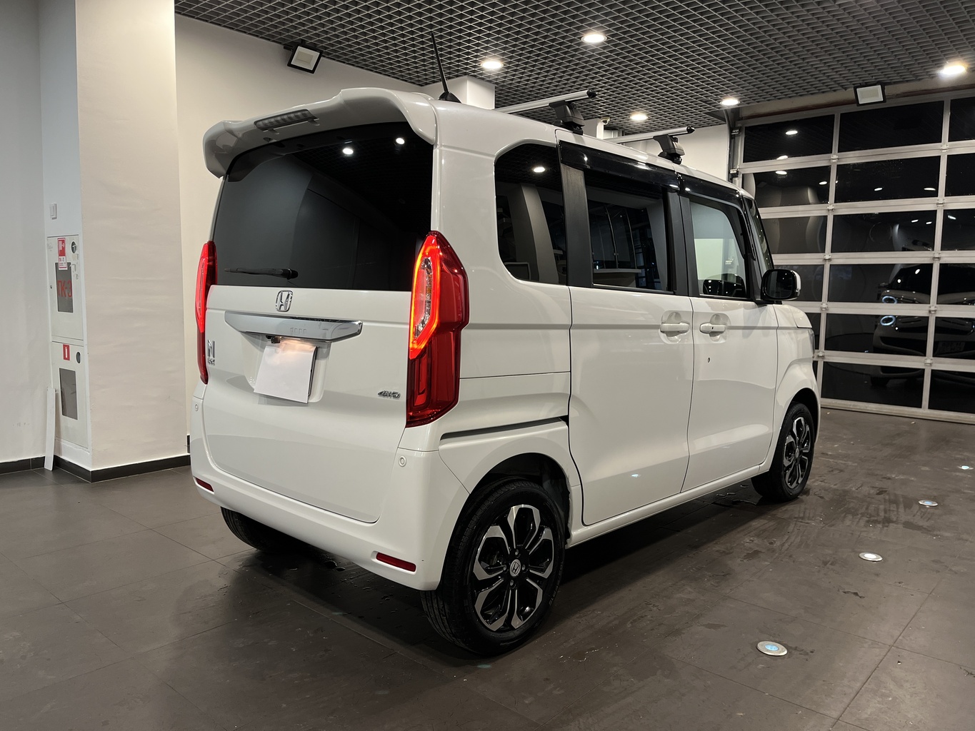 HONDA N-WGN